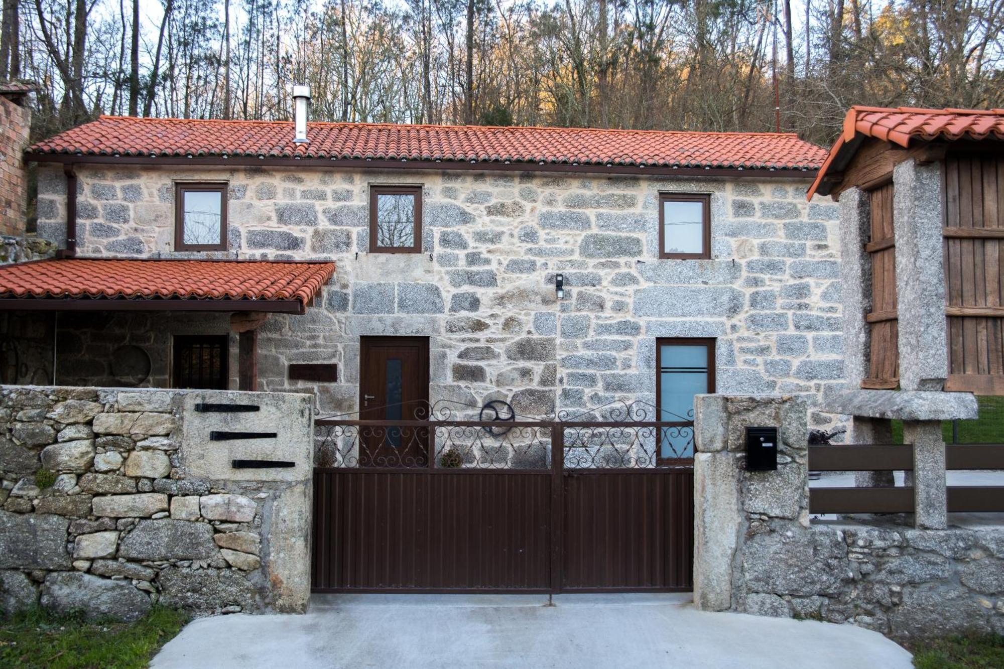A Casa Da Moreira - Casa Rural En Ponte Maceira A Coruna Bagian luar foto